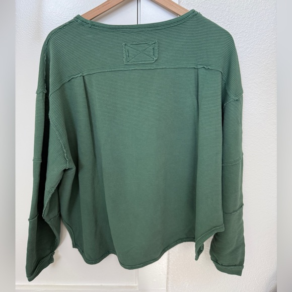 Free People We The Free Total Eclipse Tee Pine Forest S
(New wit Tags) - Picture 8 of 8